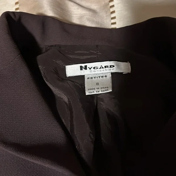 Brown blazer - Picture 2 of 4